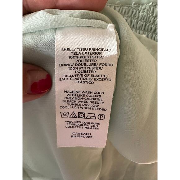 Loft | Dot Smocked Flutter Sleeve Swing Top Seafoam Green | Size Large - Picture 9 of 10